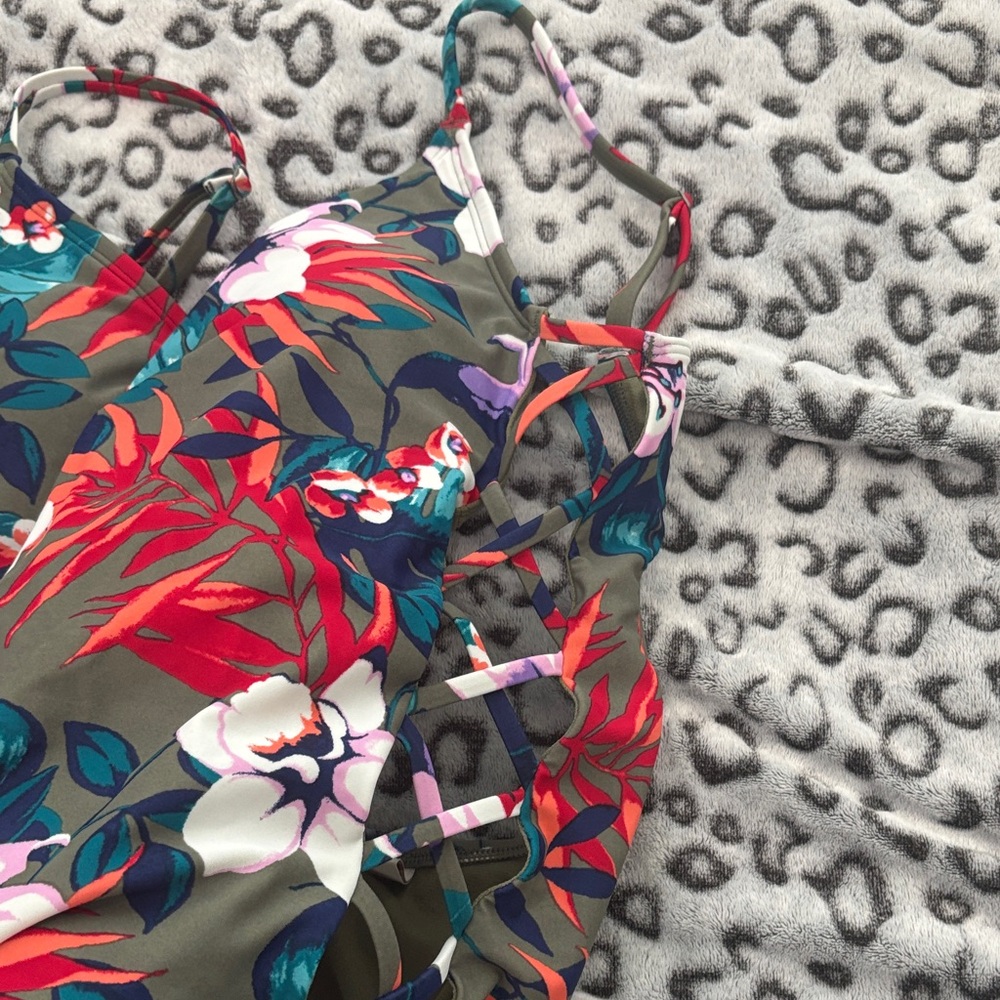 Hollister Olive Floral One-Piece Swimsuit with Red & Teal Accents - Picture 2 of 4